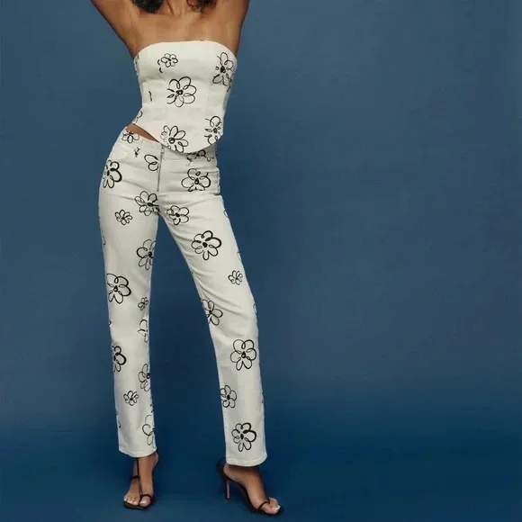 Reformation " Julianna Zip Mid Rise Straight Leg Jeans" Size 30 - Picture 4 of 15